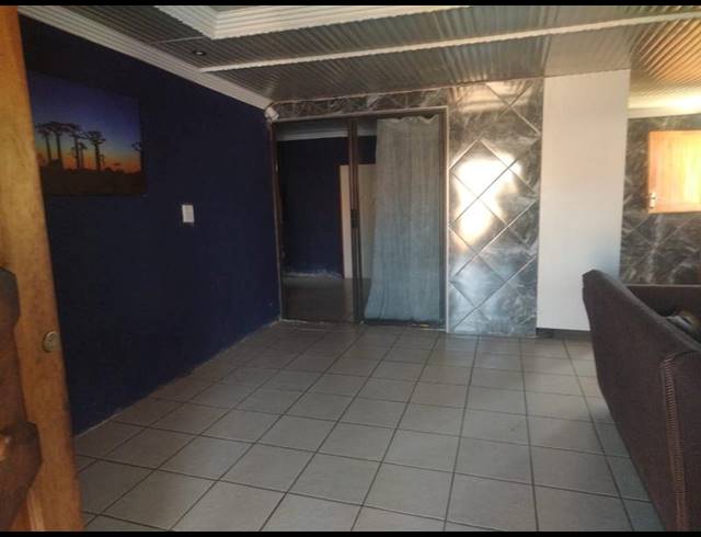 3 BEDROOM HOUSE FOR SALE IN MANKWENG